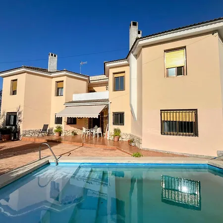 Bobal Prázdninový dům *